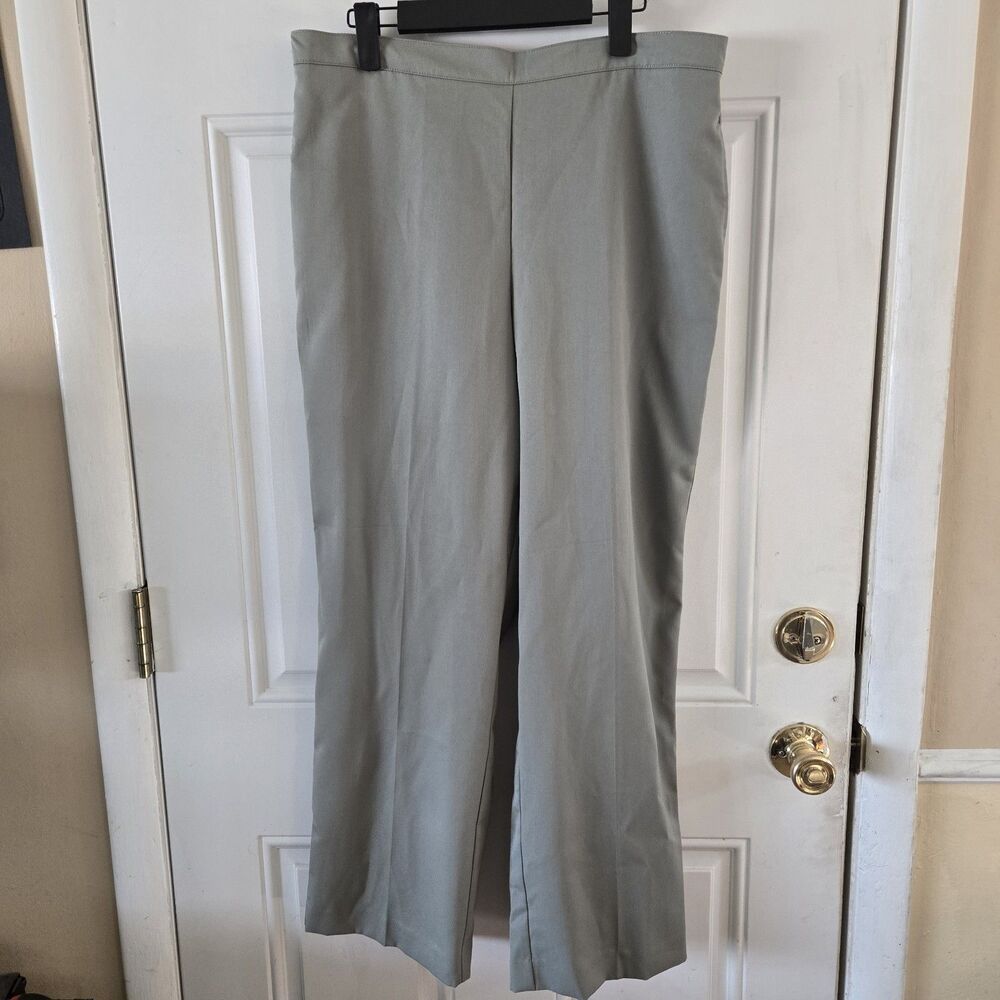 NWT Alfred Dunner Pants Womens 14 Classic Fit Elastic Waist Straight Leg Sage